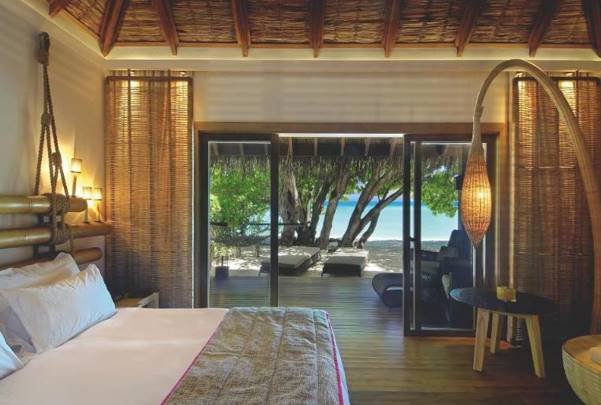 Constance Moofushi Maldives - 10 mejores villas de playa para parejas en las Maldivas